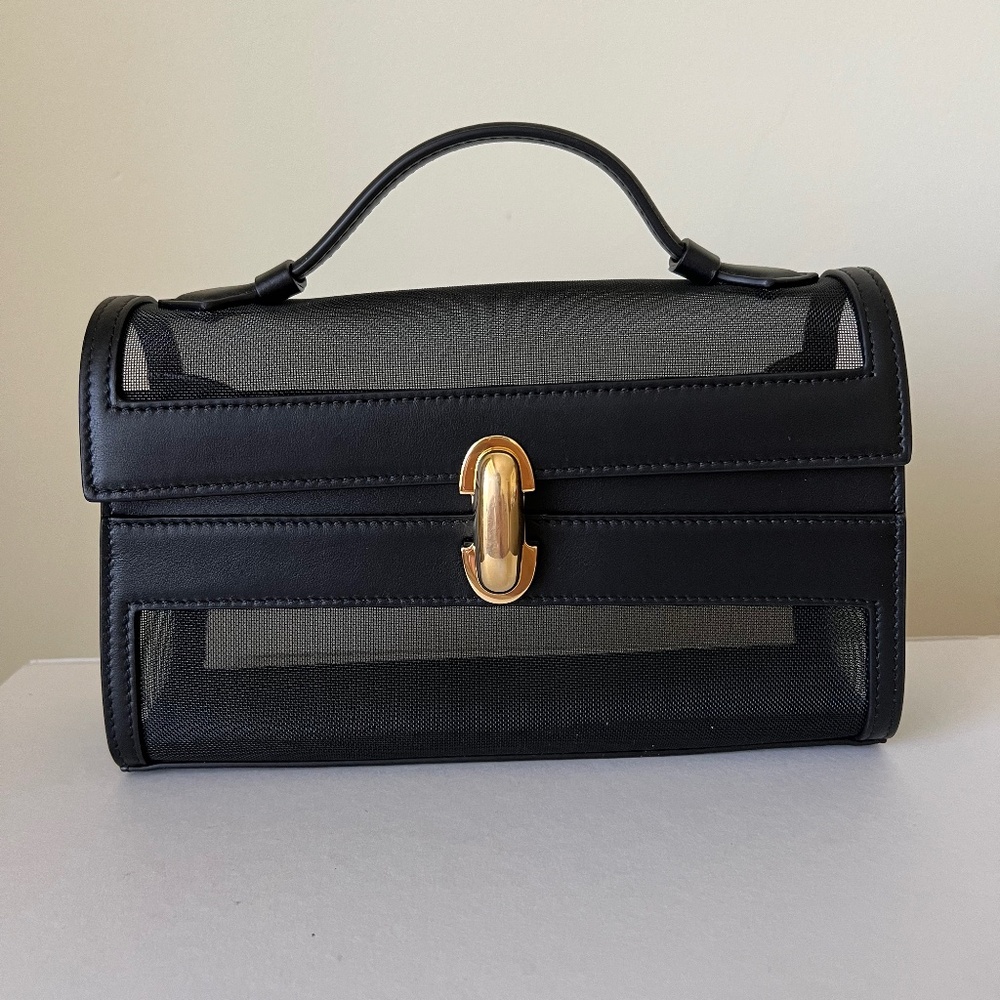 Savette Symmetry Mesh Pochette in Black